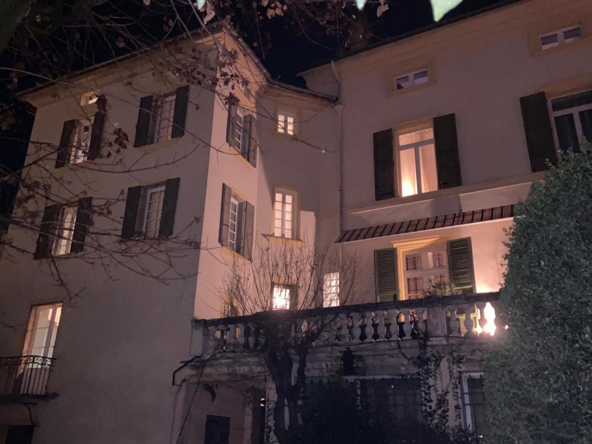 로만스수르아이져 La Tour Yveline B&B 외부 사진