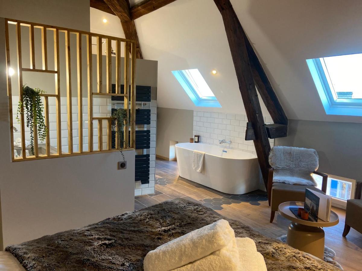 로만스수르아이져 La Tour Yveline B&B 외부 사진