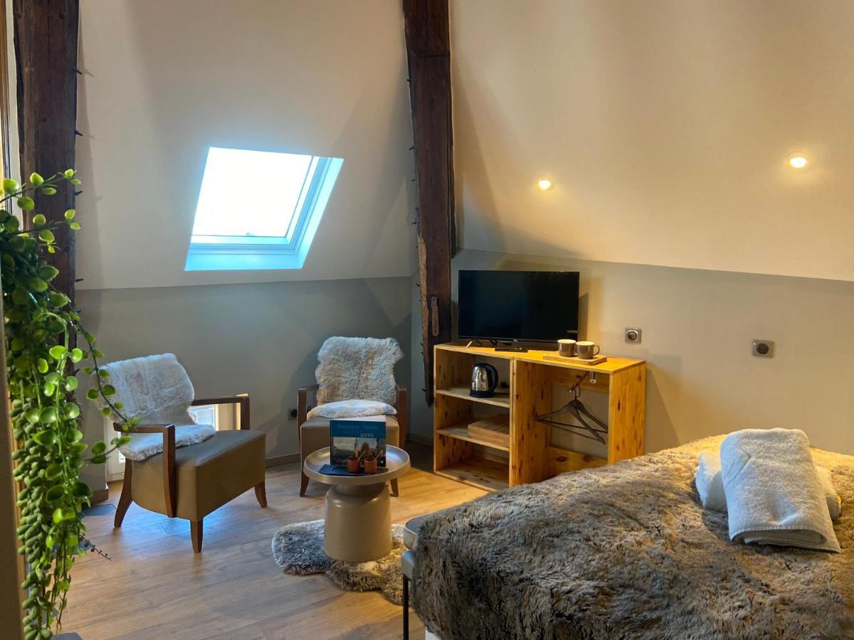 로만스수르아이져 La Tour Yveline B&B 외부 사진